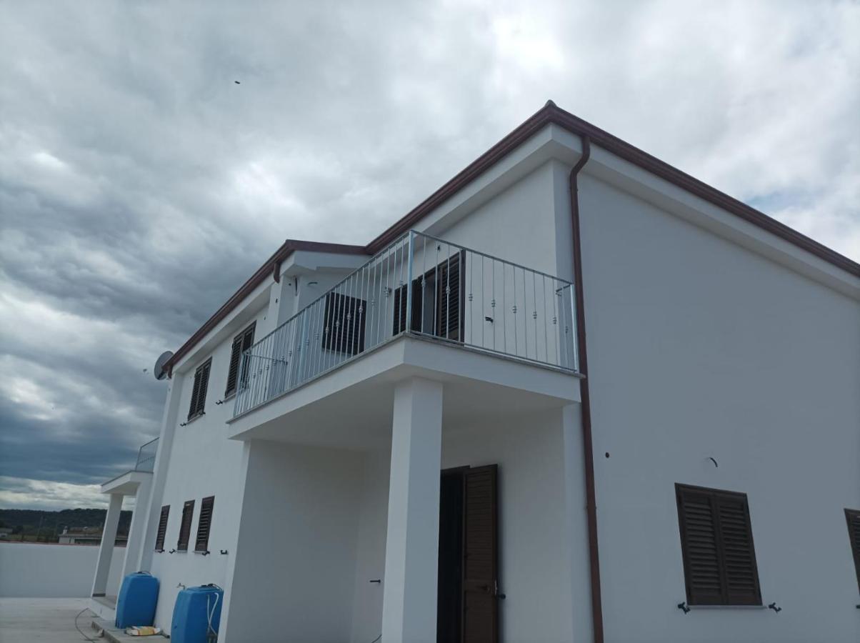 Appartement F2 Meuble Loculi Exterior photo